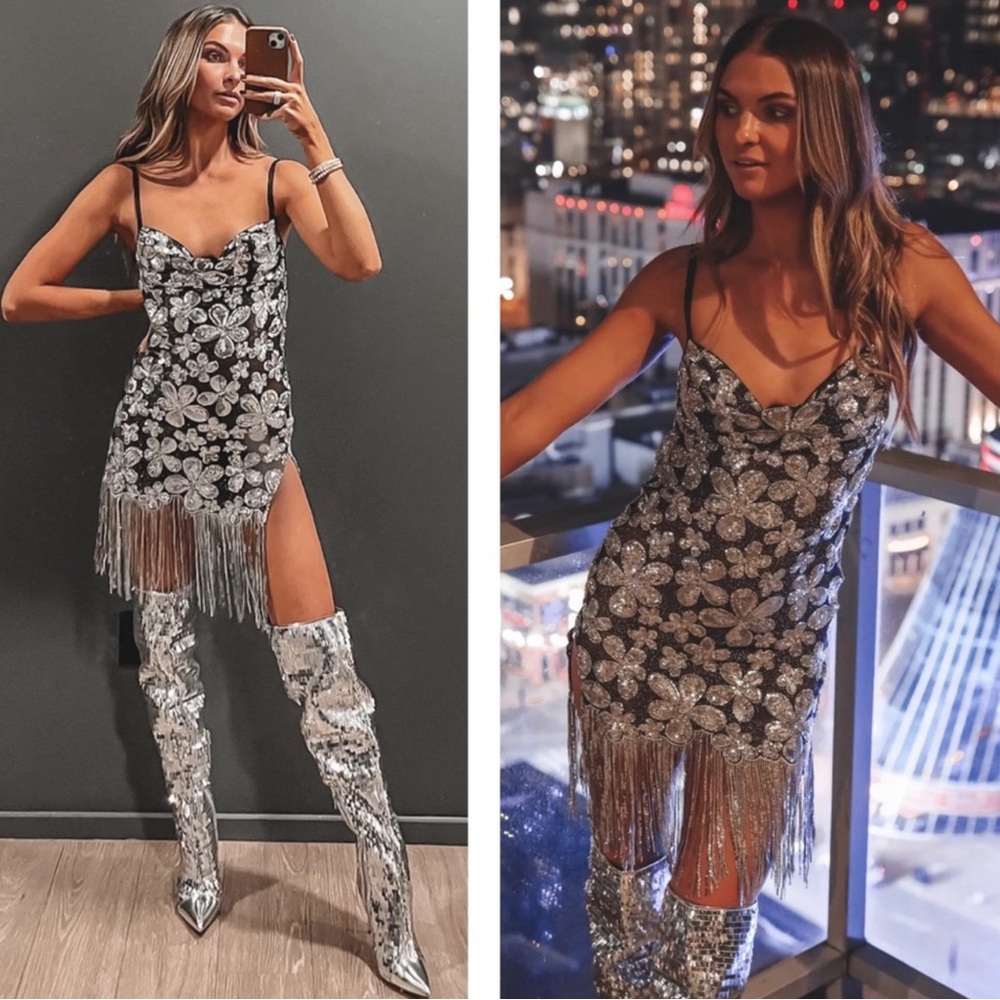 NWT For Love & Lemons Silver Colette Sequin Floral Fringe Mini Dress Size Small - Picture 3 of 12